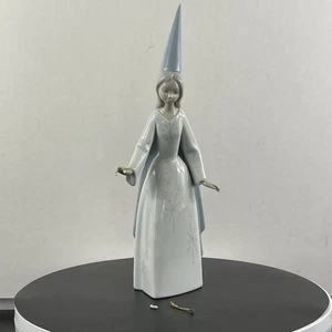 Lladro Spain, FAIRY GODMOTHER,Gloss Finish Porcelain Figurine 11" -Broken Finger - Picture 1 of 13