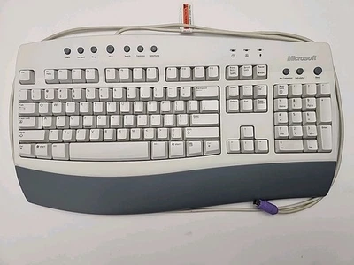 Vintage Microsoft Internet Keyboard  - Image 1 of 4