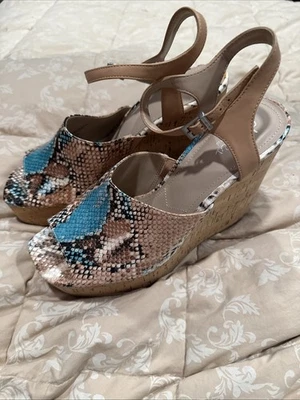 Charles por Charles David Dory Corcho Plataforma Cuñas Imitación Pitón Serpiente Talla 9.5 Foto 1 de 4