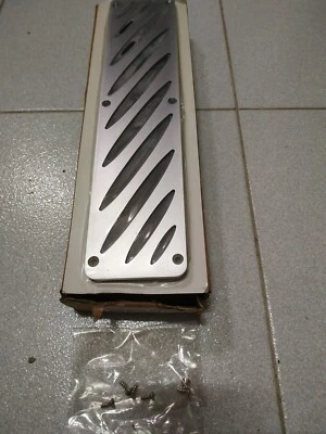 BMW E39 footrest aluminum !NEW! NLA GENUINE  51470306129 - Image 1 of 4