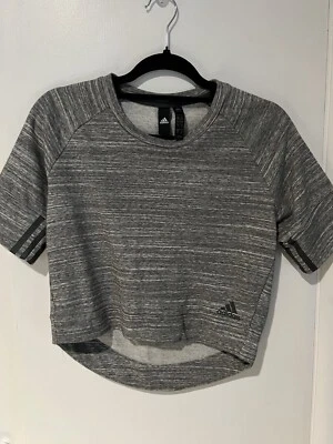 Sudadera Adidas Talla Pequeña Manga Corta Para Mujer Top Corto Gris Jaspeado Alta Baja Foto 1 de 4