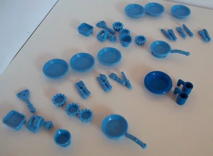Lego mittelblau Küchenutensilien komplettes Set x2, plus blaue Schale & Tassen - Bild 1 von 1