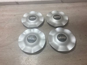 SET 4 TAPPI CENTRALI CERCHI IN LEGA MINI COOPER 2007 6771002 - Foto 1 di 7