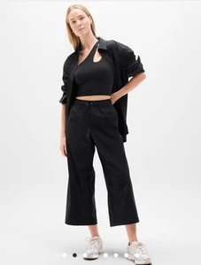 Pantalón corto de popelina de tiro medio Athleta Midday para mujer bolsillos medianos pierna ancha negro - Imagen 1 de 8