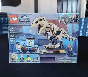 Lego 76940 Jurassic World T. Rex Dinosaur Fossil Exhibition. New/Factory Sealed - Picture 1 of 6