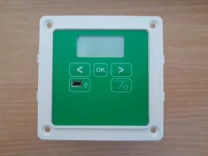 Conext Battery Monitor - 865-1080-01 - Schneider Electric - Picture 1 of 4