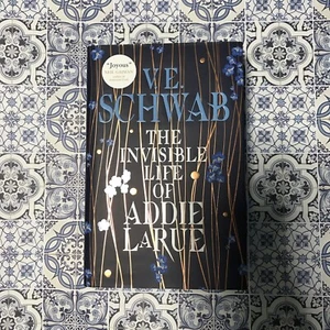 UK 1/1 Invisible Life of Addie Larue by V. E. Schwab With Blue Edges - Picture 1 of 9