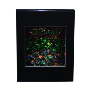 Imagen de holograma de tuercas y pernos 3D (SOPORTE DE ESCRITORIO), película tipo relieve coleccionable - Imagen 1 de 1