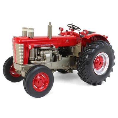 Spec Cast 1/16 High Detail Massey Ferguson 98 Wide Front Tractor SCT913 - Image 1 of 4