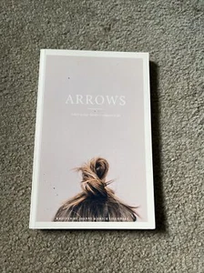 Arrows by Joanne Eisenhart (2018, Trade Paperback) - Foto 1 di 7