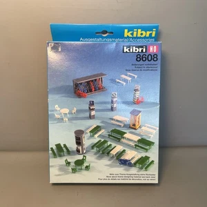Kibri 8608  Spur H0 / Maßstab 1:87 Rund um den Wochenmarkt Modellbau #7 - Bild 1 von 6