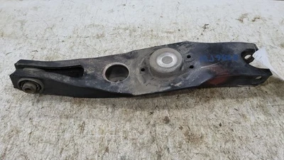 Braço traseiro de mola inferior Hyundai Santa Fe 2018 - Imagem 1 de 4