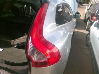 Cuarto de luz trasera derecha pasajero montado para Volvo XC60 14-17 8737847 Foto 1 de 4