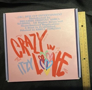 Itzy Crazy In Love Yuna Album Korea CD Box Set Lia Chaeryeong PCs + Kpop Fans - Bild 1 von 8