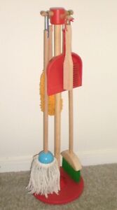 Melissa and Doug Let's Play House Dust Sweep Mop 6-Piece Cleaning Play Set