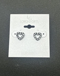 Pendientes Lori's Gifts tono plata corazón estrás orejas sensibles - Imagen 1 de 2