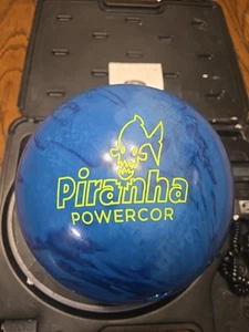 COLUMBIA 300 Piranha Powercor Bowling Ball 13 Lb - Picture 1 of 9
