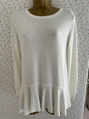Ladies Cream Jumper Made In Spain Soft Cotton Size 8 Peplum Detail Classic  Chic - Image 1 of 4