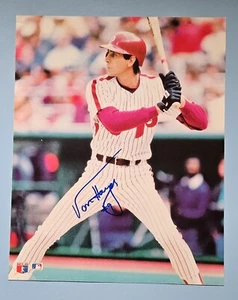 VON HAYES AUTOGRAPHED / SIGNED 8x10 PHOTO PHILADELPHIA PHILLIES🔥⚾️🔥 - Picture 1 of 5