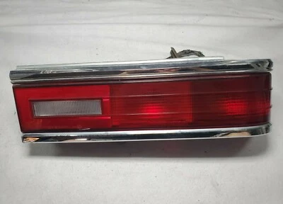 Luz trasera Dodge Dynasty Passenger 1988-1993 (derecha) (OEM) Foto 1 de 4