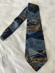 PIERRE CARDIN  100% SILK TIE VINTAGE NECKTIE - Picture 1 of 8