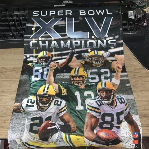 Green Bay Packers Super Bowl XLV collectible Hand/Golf towel Players Photo Cover