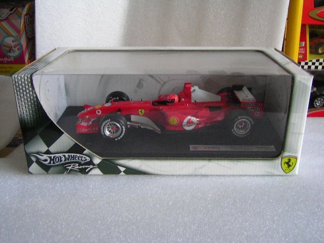 Hot Wheels 1 18 Ferrari F2005 Michael Schumacher