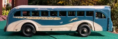 老式 20 世纪 30 年代 Buddy L 灰狗巴士 – 工作电机、铃铛和门 — 第 1/4 张图片