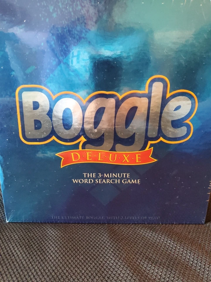 Boggle Deluxe Game Parker Brothers 1997 New - Image 1 of 4