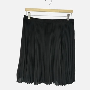 Banana Republic Women's Pleated Elastic Waist Midi Skirt Lined Size 8 Black - Picture 1 of 11