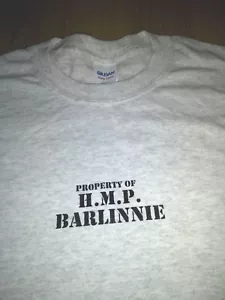 T-SHIRT BARLINNIE PRISON GLASGOW SCOTLAND tutte le taglie disponibile NUOVA - Foto 1 di 1