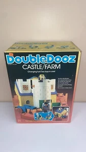 1985 Mattel Double Dooz Transformer Castle Farm Toddler Toy Adventrure Play Set - Picture 1 of 8