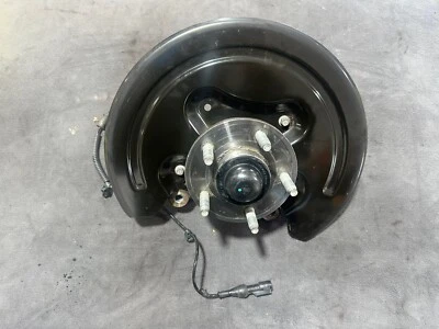 Ford Mustang GT500 2010 eje lateral del pasajero buje conjunto de nudillos sensor ABS Foto 1 de 3