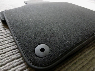 Tappetini originali Lengenfelder adatti per Audi A4 A 4 S4 RS4 B5 8D + velluto