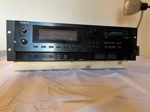 Rara unità rack campionatore digitale Roland S-750 1991 - testata funziona con disco di avvio #2 - Foto 1 di 12