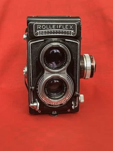 Rolleiflex T Model 2 Type II fotocamera TLR pellicola con Tessar 75 mm f3,5 (funzionante) - Foto 1 di 12