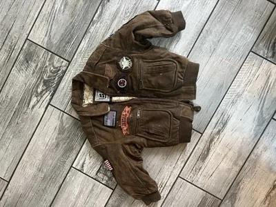 Превосходная кожаная куртка с нашивками с американским флагом коричневая 4 года - Изображение 1 из 4