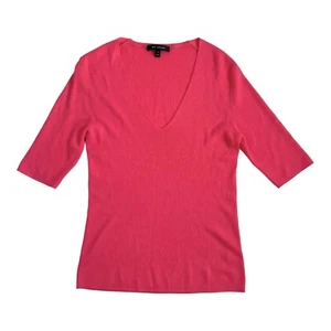 St. John Women's SIZE SMALL Pink Short Sleeve Silk/Wool Sweater - Picture 1 of 5
