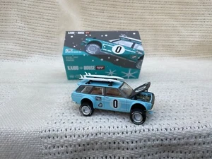 MINI GT 1:64  Datsun KAIDO 510 Wagon Kaido 4X4 Winter holiday edition - Picture 1 of 1