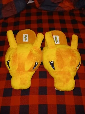 Zapatillas CHARIZARD POKEMON Talla M Naranja Cabeza de Felpa Microfibra 2016 Foto 1 de 4