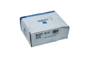 WENGLOR OPT1507 Reflex Sensor with Background Suppression - Picture 1 of 8