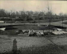 Foto imprensa 1944 Highland Park cemitério onde Desconhecido Morto será enterrado
