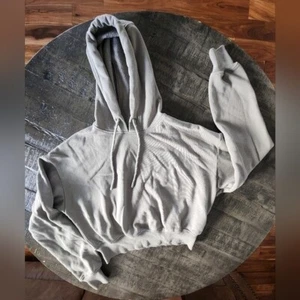 H&M Greenish-Gray Grop Top Hoodie Size Medium Pre-Love - Picture 1 of 9