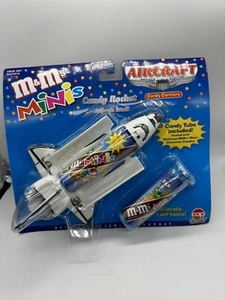 M&M's Minis Aircraft "USA Shuttle"   Vintage 2000   "Candy Rocket" - Picture 1 of 8