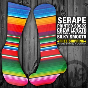1x PAAR SERAPE ZERAPE RUNDHALSLÄNGE SOCKEN Sublimation cooles Geschenk buntes Muster - Bild 1 von 1