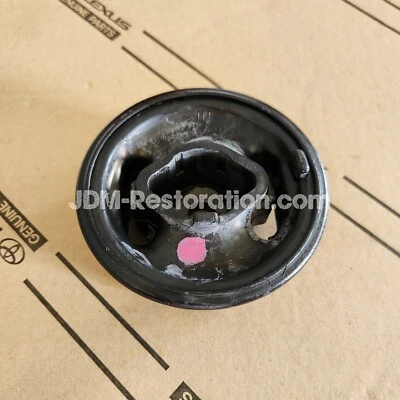 Buje diferencial trasero derecho Toyota Supra Jza80 / Jzz30 41651-14020 original OEM Foto 1 de 3