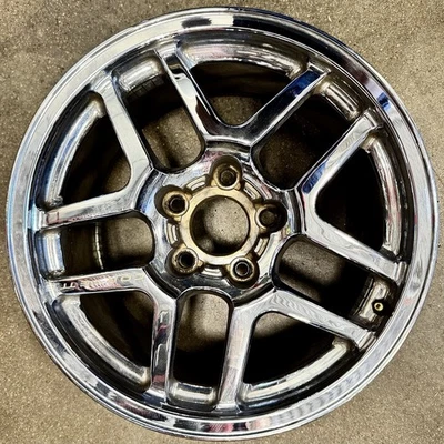 GENUINE OEM Chrome 17x9.5  CHEVROLET CORVETTE C5 Z06 17" WHEEL RIM Speedline - Image 1 of 4