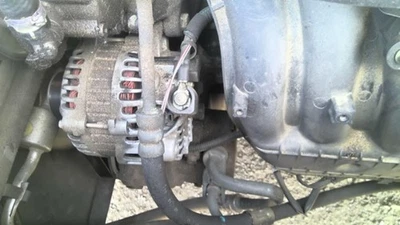 ALTERNATORE CITROEN C5 I BERLINE (DC) 9801895380 - Immagine 1 di 3