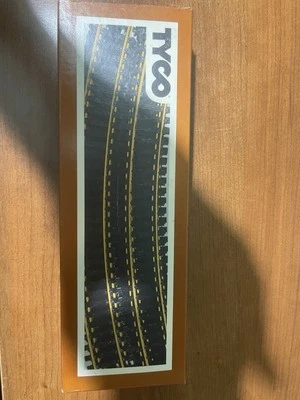 Vintage Tyco HO Scale Electric Train Straight & Curve Track 91-0-189 - 14 Piece - Image 1 of 2