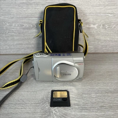 Olympus C-300 Zoom 3.0MP Digital Camera Tested Working With Card &  Case Silver - Image 1 of 4